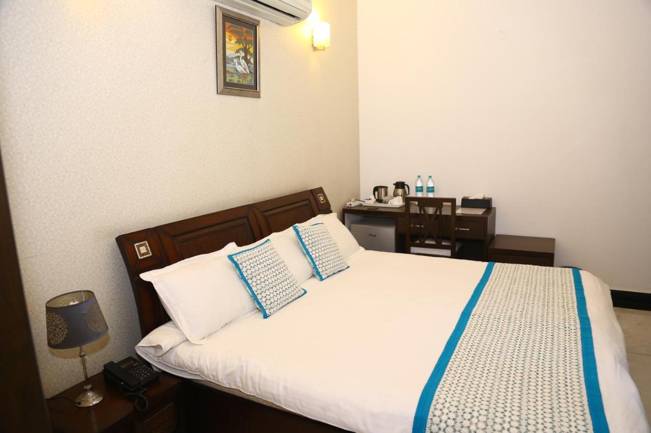 Joerose Villa Noida Bagian luar foto